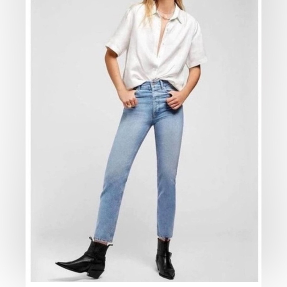 Anine Bing Peyton Jeans Light Blue High Rise
Ab30-074-13 Size 28